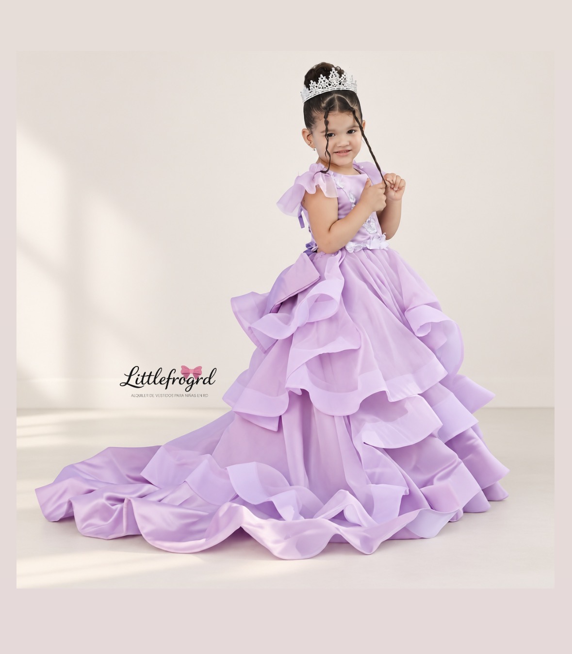 Vestido Lila capas largo