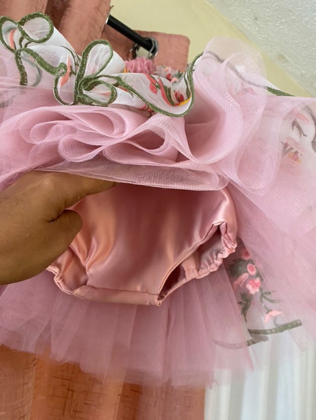 Vestido primaveral cin 1-2