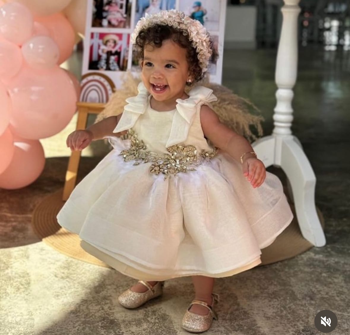 Vestido beige Ama
